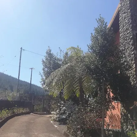 Horská chata Pico Pedras Santana (Madeira)