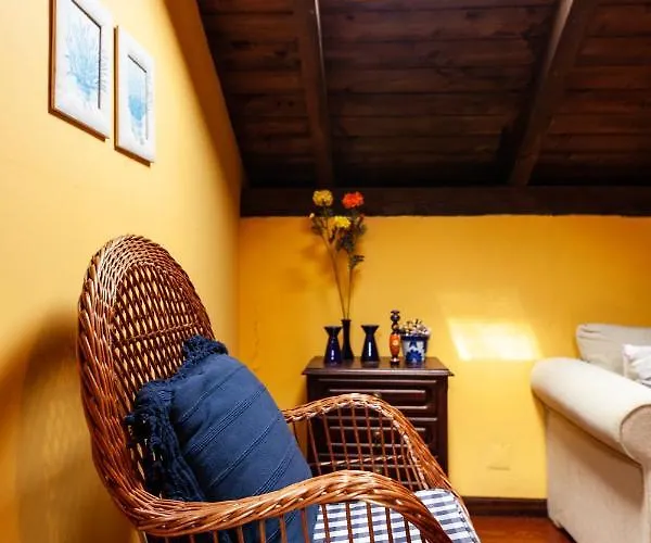 Pico Pedras Chalet *