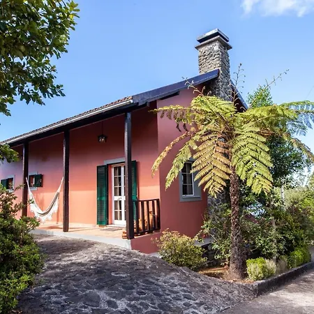 Pico Pedras Chalet Santana (Madeira)